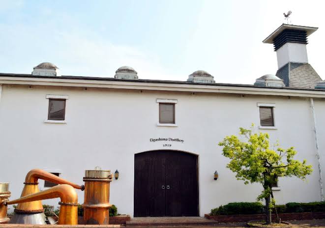 The striking exterior of Nagahama Distillery, a rising star in Japanese whisky, admired by whisky enthusiasts for its award-winning, innovative approach to single malts and blended whiskies.