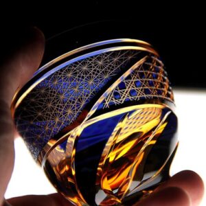  Exquisitely hand-cut Edo Kiriko glassware, a traditional Japanese craft blending elegance with modern whisky enjoyment.