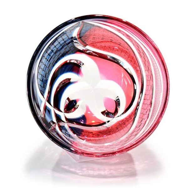 Exquisitely hand-cut Edo Kiriko glassware, a traditional Japanese craft blending elegance with modern whisky enjoyment.