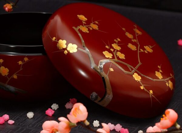 Handcrafted Japanese lacquerware featuring traditional Urushi artistry, perfect for elegant dining and timeless home décor.