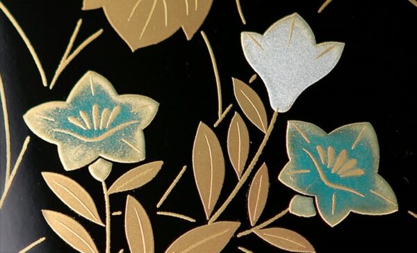 Handcrafted Japanese lacquerware featuring traditional Urushi artistry, perfect for elegant dining and timeless home décor.