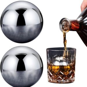 Handcrafted Japanese whisky accessories, including whisky decanters, tasting glasses, and exclusive whisky stones for a luxury experience.