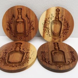  Handcrafted Japanese whisky accessories, including whisky decanters, tasting glasses, and exclusive whisky stones for a luxury experience.