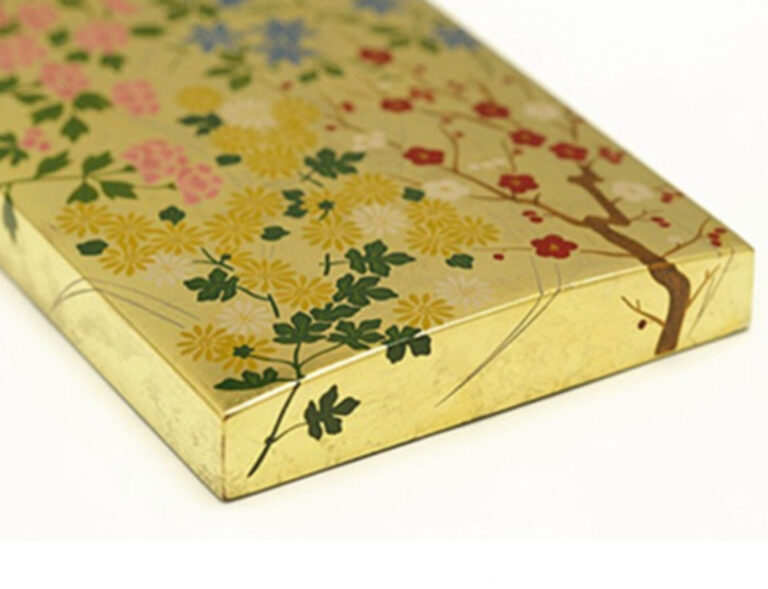 Handcrafted Japanese traditional crafts – Edo Kiriko glass, lacquerware, and washi art