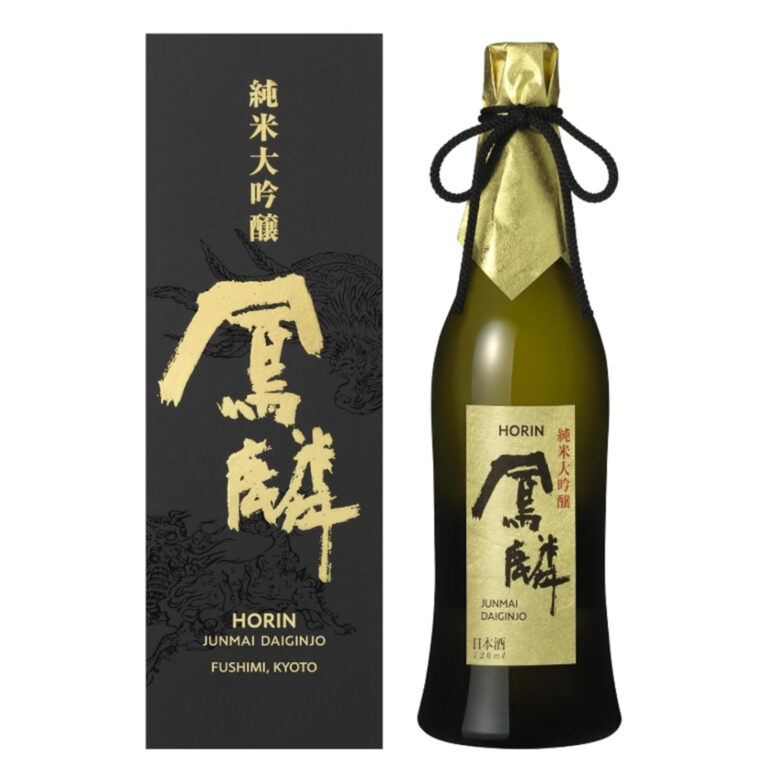 Premium Japanese lifestyle products – fine whisky, artisan crafts, and elegant design sake