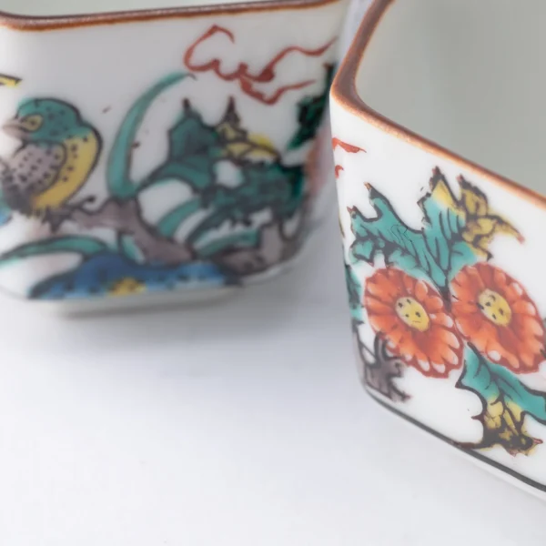 BIRDS AND FLOWERS KUTANI SAKE SET04