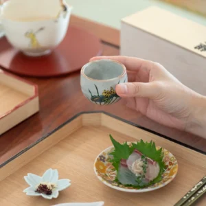 FIVE FLOWERS OCHOKO SAKE CUP SET02