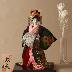 Japonism Doll Oyama Geisha Tayu Silk Kimono Black01