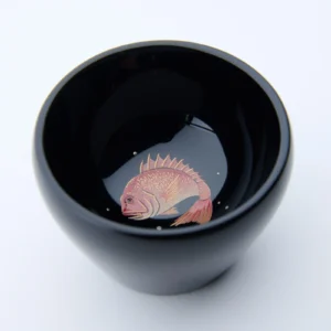 SWIMMING RED SEA BREAMWajima lacquerware guinomi sake cup01